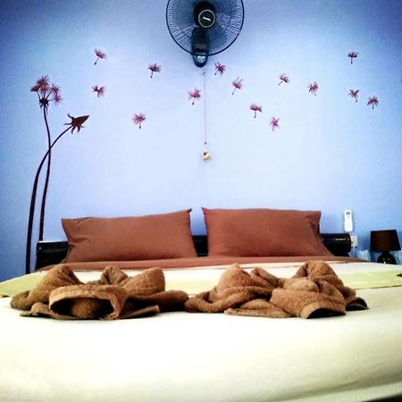 Yin Yang Guesthouse Chiang Mai Bagian luar foto