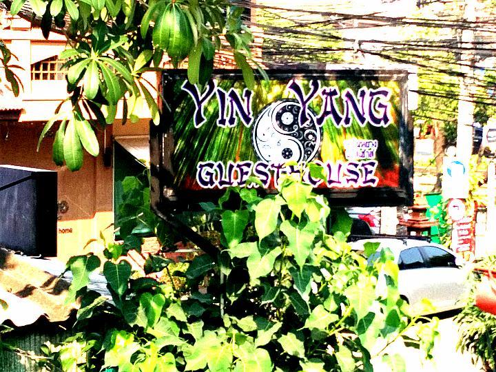 Yin Yang Guesthouse Chiang Mai Bagian luar foto