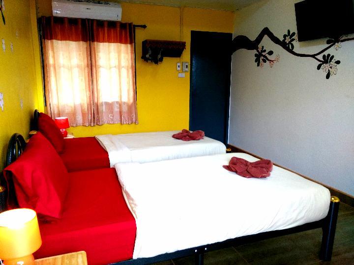 Yin Yang Guesthouse Chiang Mai Bagian luar foto