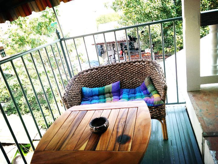 Yin Yang Guesthouse Chiang Mai Bagian luar foto